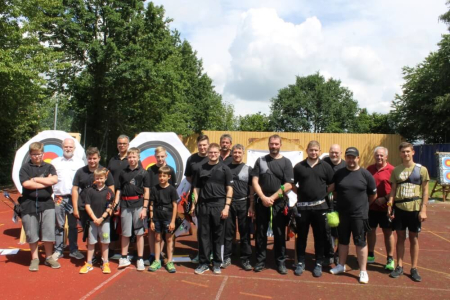 Bogen-GM_Cham_Teilnehmer_Juni-2018.jpg
